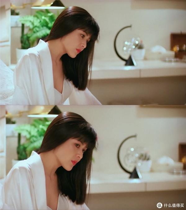 Nhắc tới mỹ nhân diện váy ngủ đẹp nhất màn ảnh Hong Kong nhất định không thể bỏ qua "đại mỹ nữ" Quan Chi Lâm trong phim Chân Giả Uy Long năm 1992 đóng cùng Quách Phú Thành, Lưu Đức Hoa.