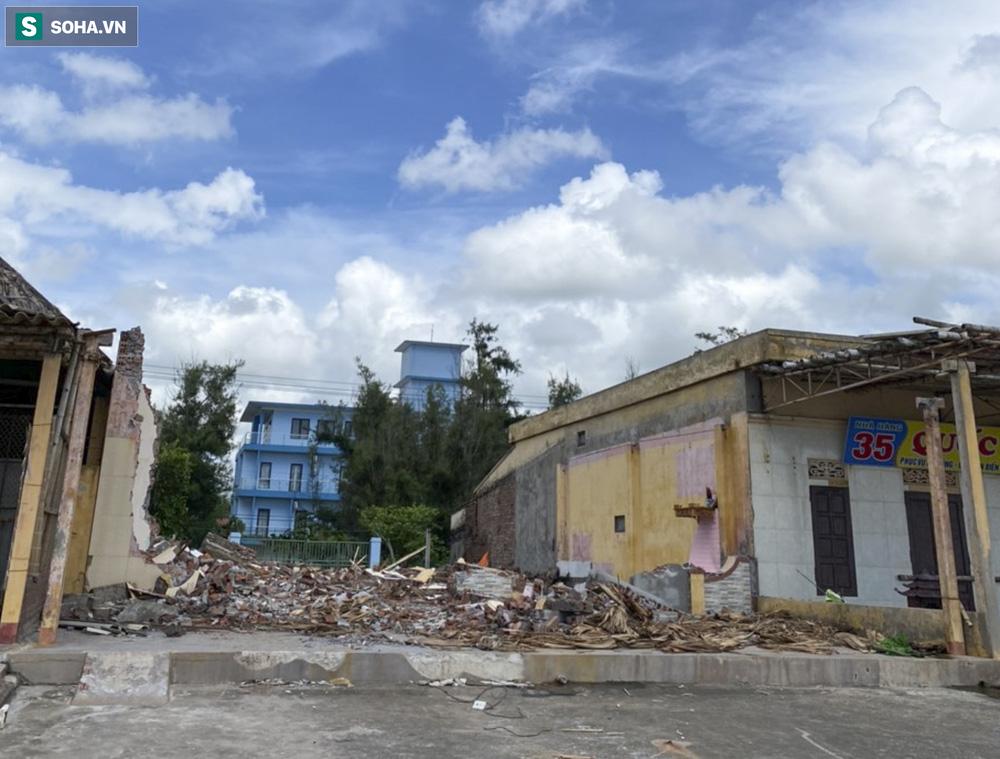 Xóa sổ 113 ki ốt, giải phóng mặt bằng dọc bãi biển Quất Lâm-1