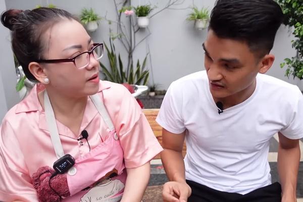 Thiếu nữ Ba Na đăng clip nhảy nhót, gây bão nhờ chiếc quần của mẹ-6