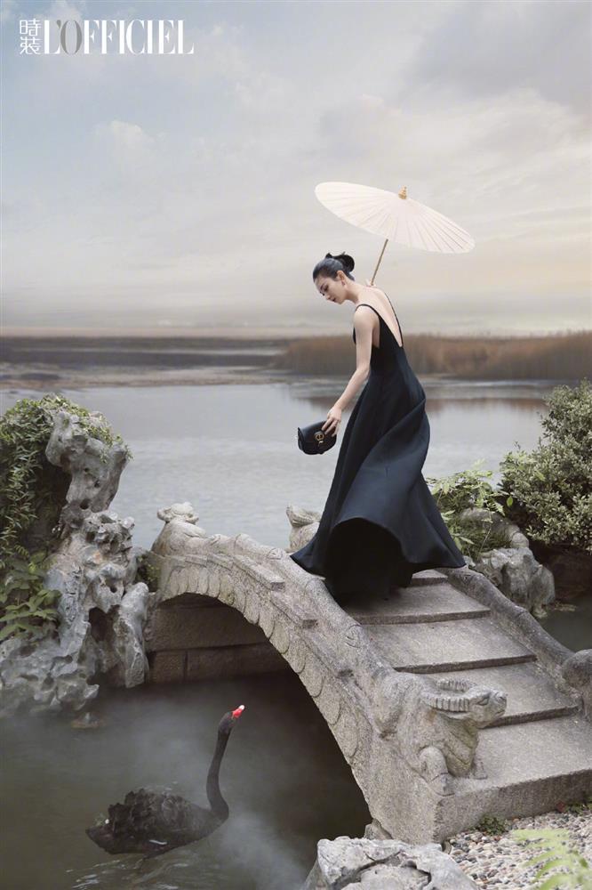 Triệu Lệ Dĩnh lên tạp chí mới, liệu đã hết phèn?-4