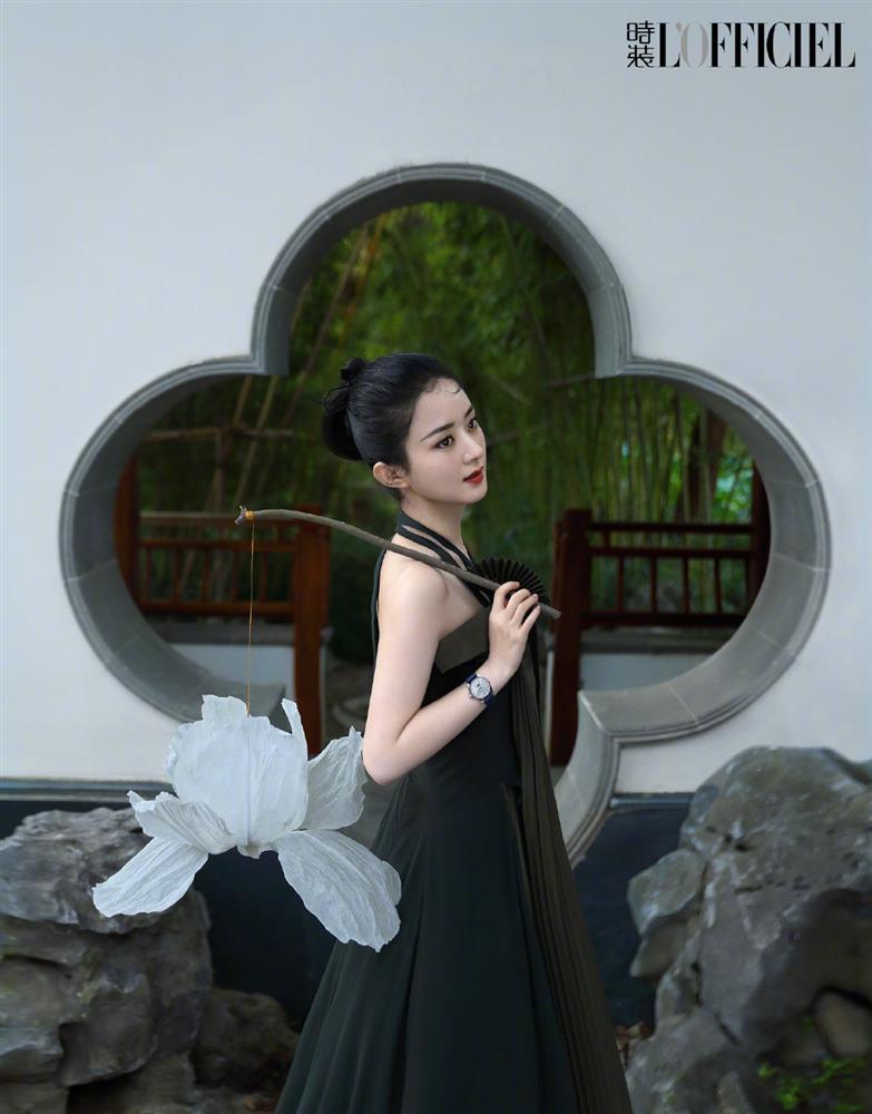 Triệu Lệ Dĩnh lên tạp chí mới, liệu đã hết phèn?-5