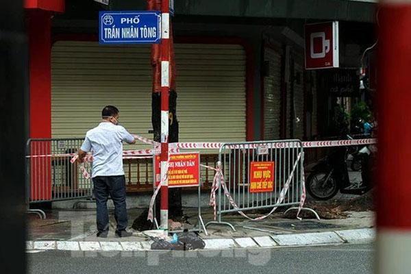 KHẨN: Tìm người từng đến cửa hàng bánh bao ở Trần Nhân Tông, Hà Nội-1