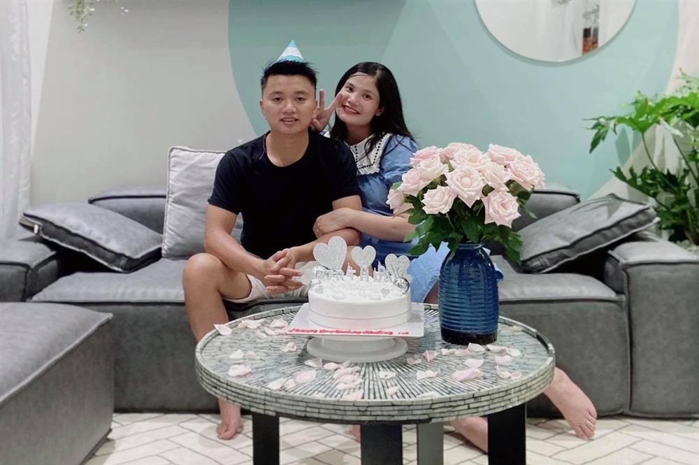 Chồng nấu cơm cữ cho vợ trong dịch, 30 ngày không trùng bữa-3