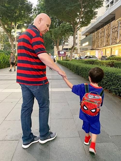 Thu Minh thời mới vào nghề: Tôi đi Honda thì bạn bè đã có xe hơi-4