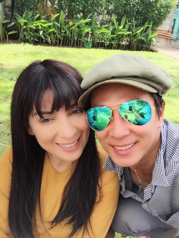 Bạn thân tiết lộ Phi Nhung đã bước qua giai đoạn nguy hiểm-2