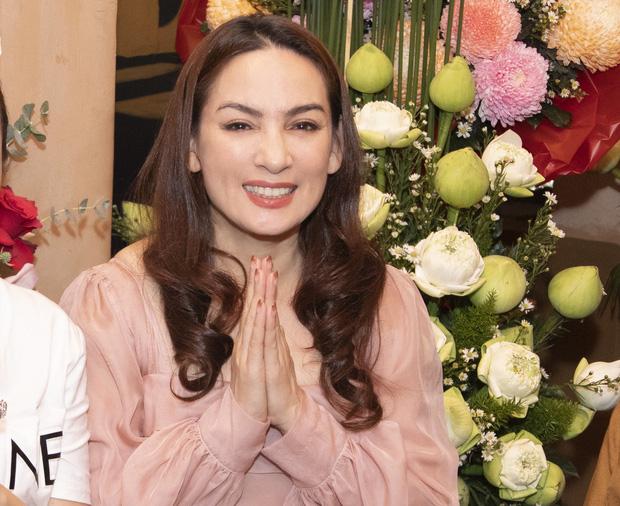 Bạn thân tiết lộ Phi Nhung đã bước qua giai đoạn nguy hiểm-4