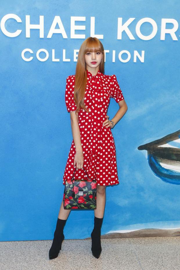 Loạt outfit BLACKPINK tham dự Fashion Week: Ai đỉnh nhất?-9