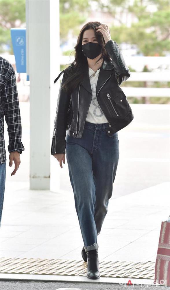 Loạt outfit BLACKPINK tham dự Fashion Week: Ai đỉnh nhất?-3