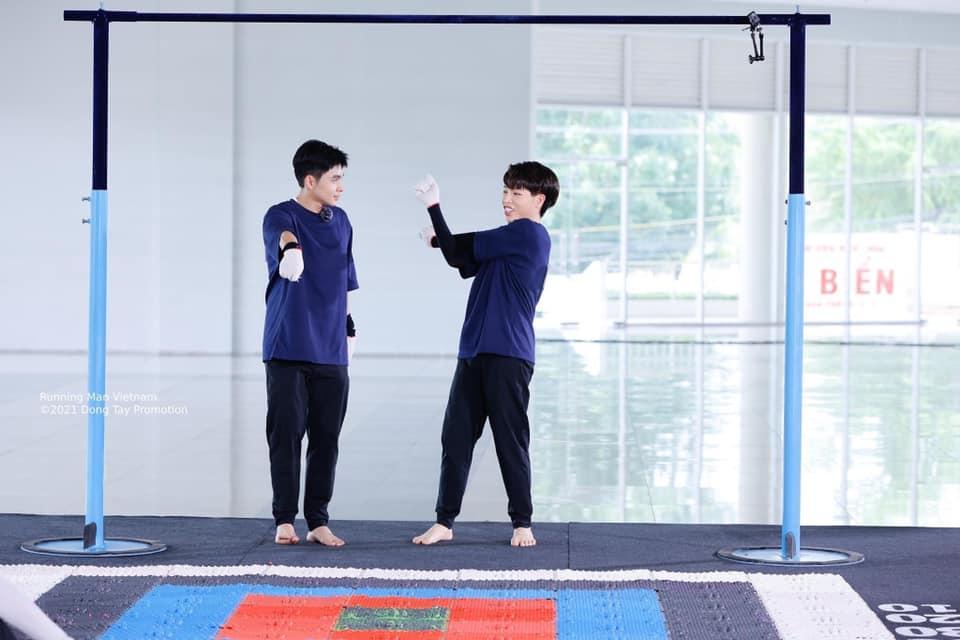 Đức Phúc sợ hỏng mặt độn từa lưa vì tham gia Running Man-2