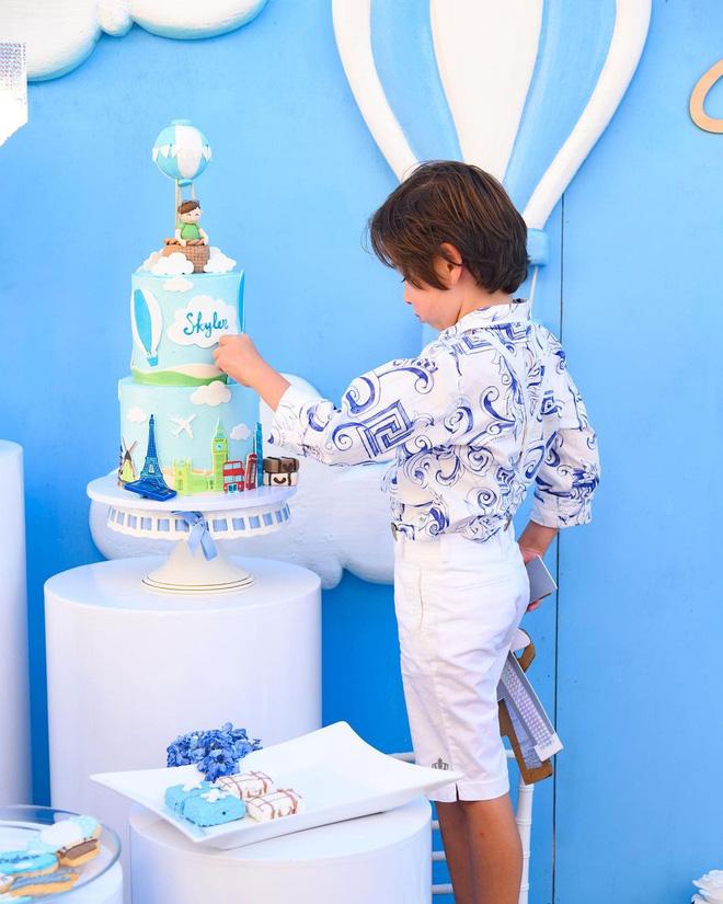 Thiếu gia 8 tuổi của nữ tỷ phú người Việt đón sinh nhật xa hoa-6