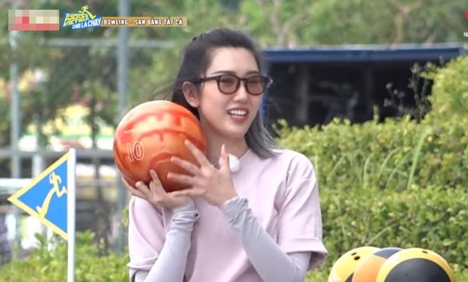 Xem tập 2 Running Man, khán giả thẫn thờ tưởng Cô Dâu 8 Tuổi-4