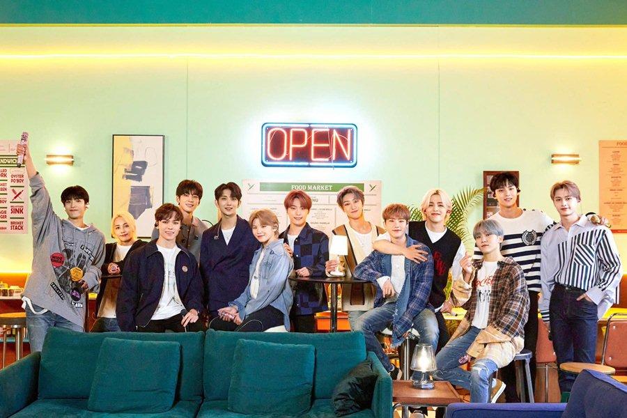 Seventeen cán mốc 1,4 triệu bản đặt trước cho mini album 