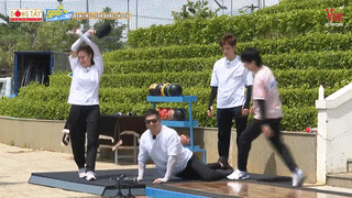 Jack bị tố thích động tay chân, liên tục hành xử thất lễ-5