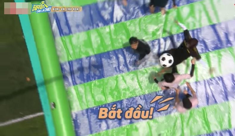 Jack bị tố thích động tay chân, liên tục hành xử thất lễ-8