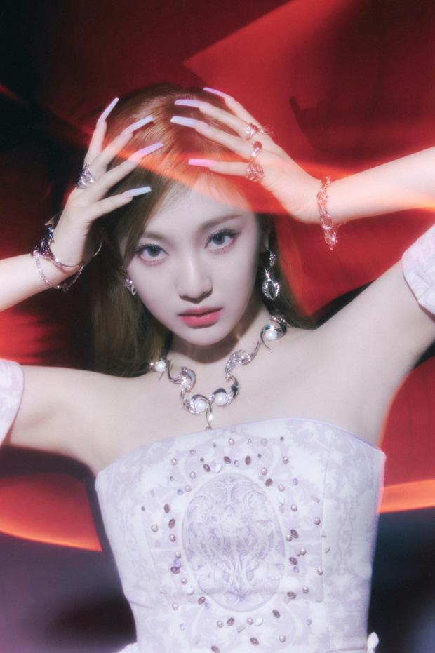 Aespa thả xích bộ ảnh teaser khoe biến hình ảo ma với mặt nạ nữ thần-10