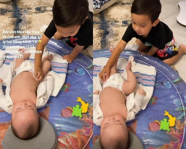 Cưng xỉu cảnh cậu cả nhà Phạm Hương thay bỉm cho em-1