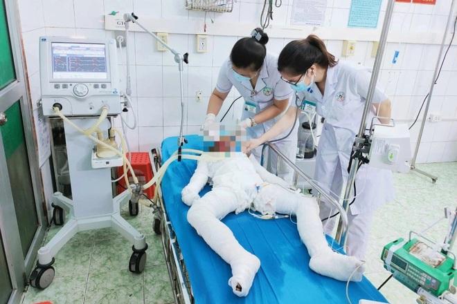 Tuyên Quang: Nghi án bố đẻ phóng hỏa thiêu sống 3 con nhỏ rồi tự tử-1