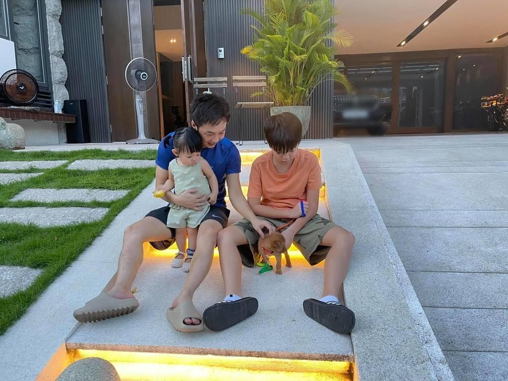 Subeo mặc đồ đôi với em Suchin, lộ 1 điểm giống nhau y đúc-5