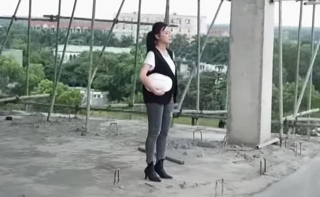 Phương Oanh ngoài đời thoát kiếp khúc giò nhờ 3 tips mix đồ-2