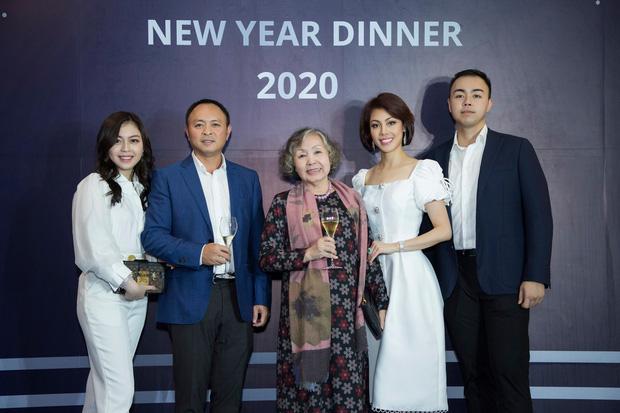 Thiếu gia tập đoàn nghìn tỷ Sơn Kim Group trẻ măng đã hói-1