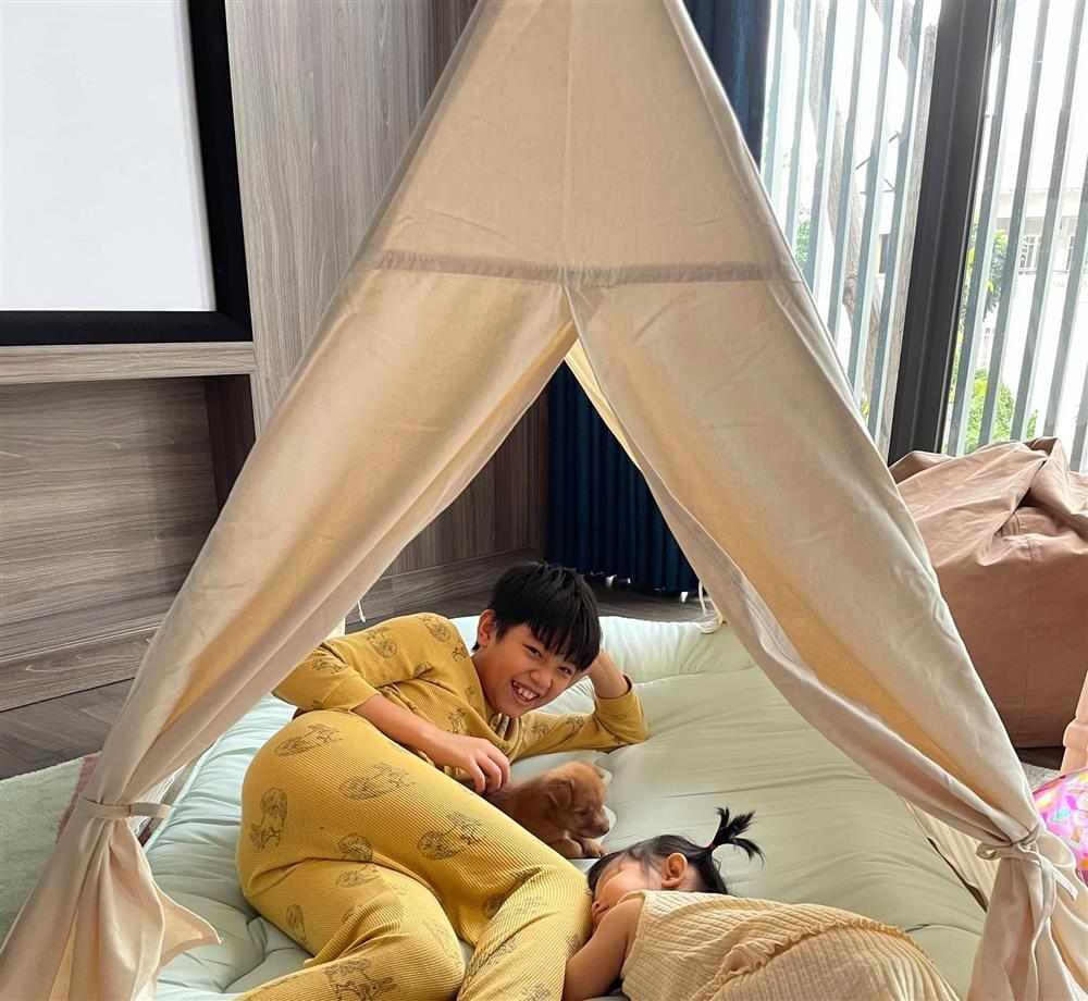 Choáng ngợp khu vui chơi tại gia của các con Cường Đô La-1