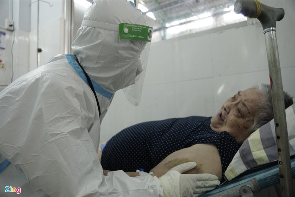 Nhiều F0 trầm cảm nặng sau khi khỏi Covid-19-3