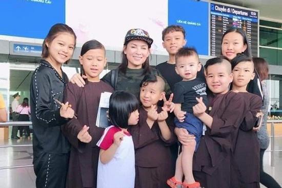 Phi Nhung có tâm nguyện dành cho 23 con nuôi nhưng chưa thành