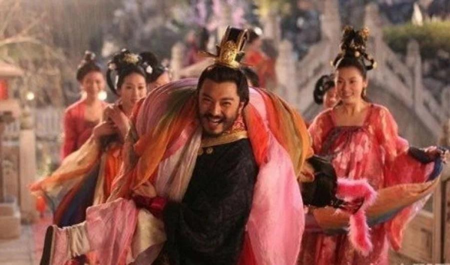 Vị vua thác loạn nhất lịch sử để thứ gì trong căn phòng sung sướng?-1