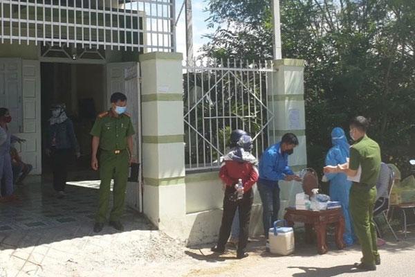 Vợ treo cổ cùng 2 con: Em biết ra đi như vậy là ích kỷ với chồng-2