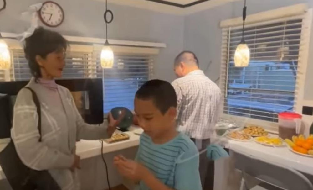 Từng ngóc ngách nhà di động mới toanh của Kim Ngân-6