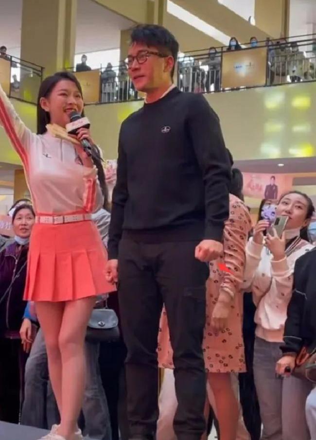 Chồng cũ Dương Mịch chật vật kiếm tiền nuôi con?-3