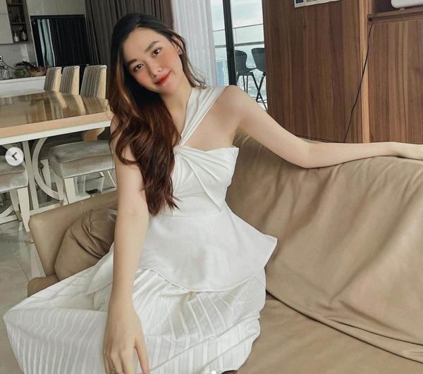 Á hậu Tường San tái xuất, soi hoài không thấy dấu hiệu sinh nở-4