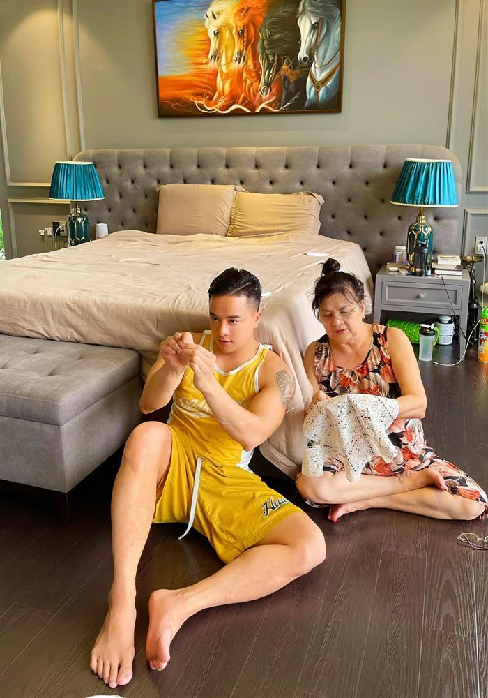 Cao Thái Sơn nổi giận khi bị mắng giả tạo mẹ lẫn con-1