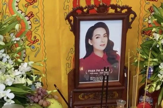 Thi hài ca sĩ Phi Nhung hiện được đặt ở đâu?
