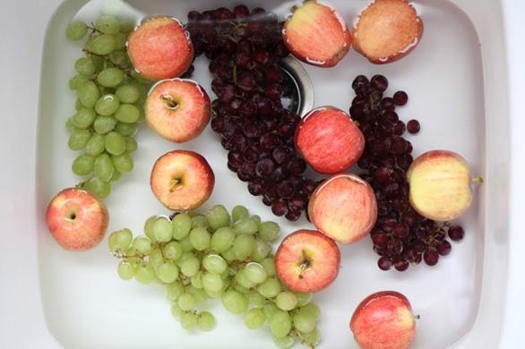 Mẹo đơn giản tẩy sạch hóa chất trên hoa quả cực hiệu quả-3