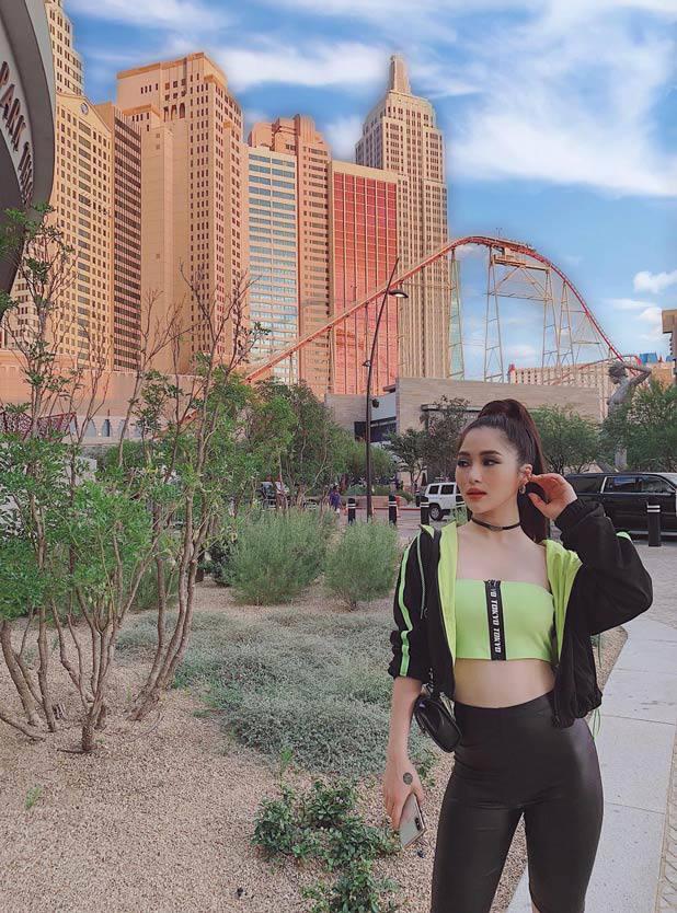 Cùng sang Mỹ, thời trang của Hương Tràm, Chi Pu ở 2 chiến tuyến-15