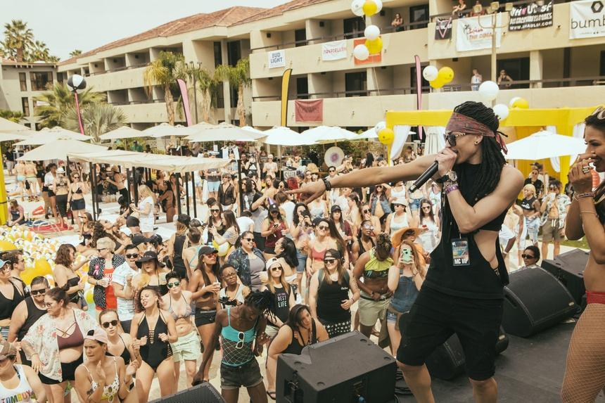 Bữa tiệc dành cho đồng tính nữ lớn nhất thế giới sau 30 năm-3