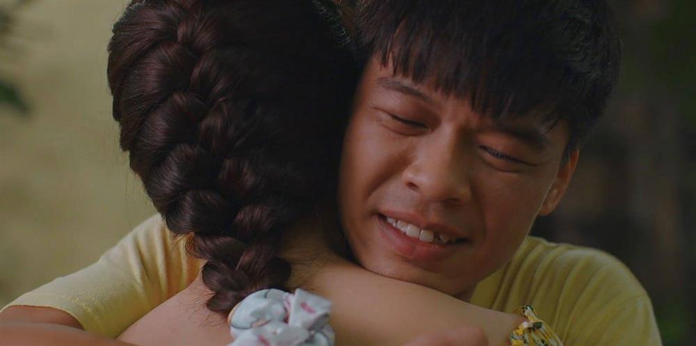 Tình tiết vô lý trong phim của Thanh Sơn, Khả Ngân-3