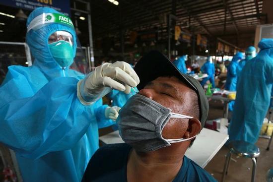 KHẨN: 3 tỉnh phát hiện người về từ BV Việt Đức đã mắc Covid-19