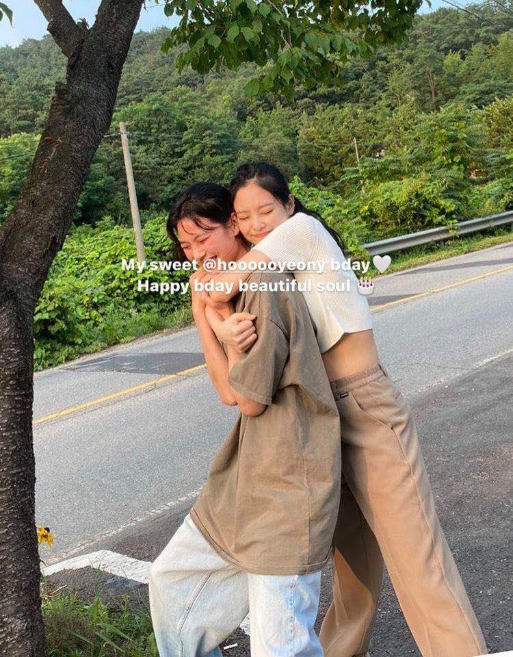 Jung Ho Yeon Squid Game khen Jennie như thiên thần-7