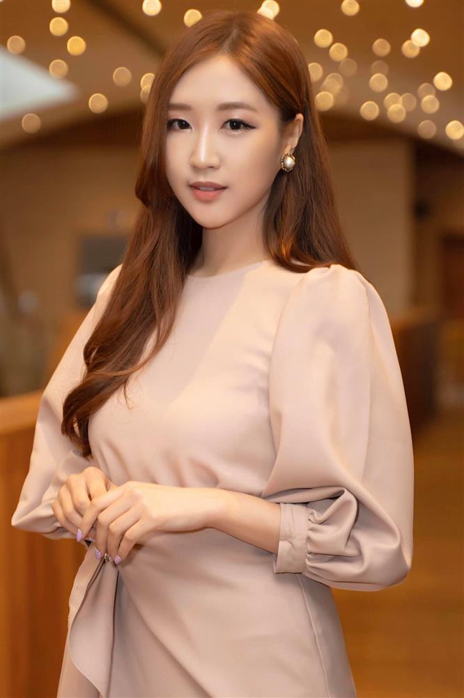 Hot girl khoe bữa ăn ở cữ, nhìn view nhà mê chữ ê kéo dài-1