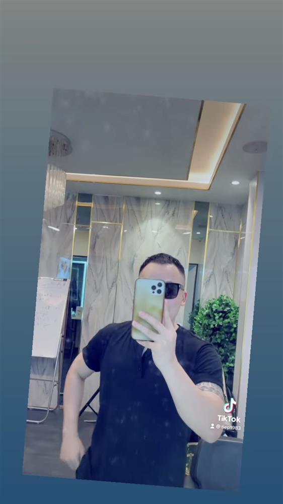 Sao Việt đổ bộ salon, nô nức đảo ngói sau 4 tháng giãn cách-3