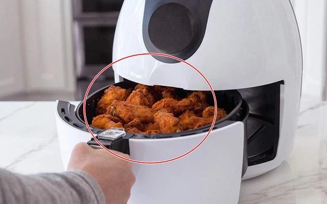 Sai lầm sử dụng nồi chiên không dầu nhiều người chưa biết-3