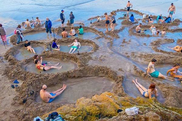 Hormuz: Hòn đảo có bãi biển màu ruby độc đáo-4