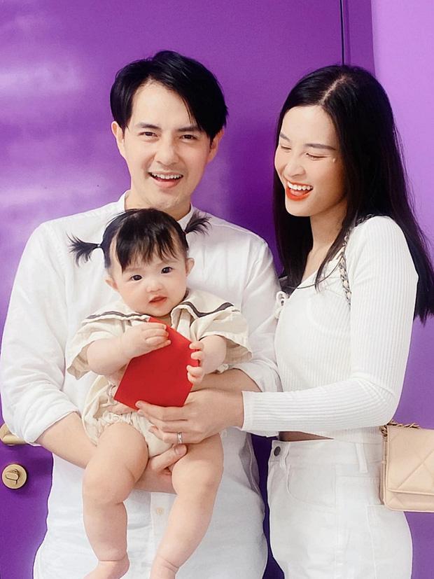 Ái nữ nhà Đông Nhi nhảy bất chấp nhịp điệu, đúng chuẩn con nhà nòi-1