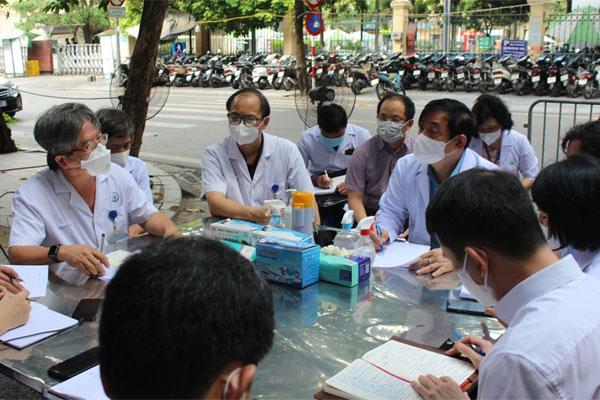 Bộ Y tế hỏa tốc đề nghị Hà Nội hỗ trợ Bệnh viện Việt Đức-1