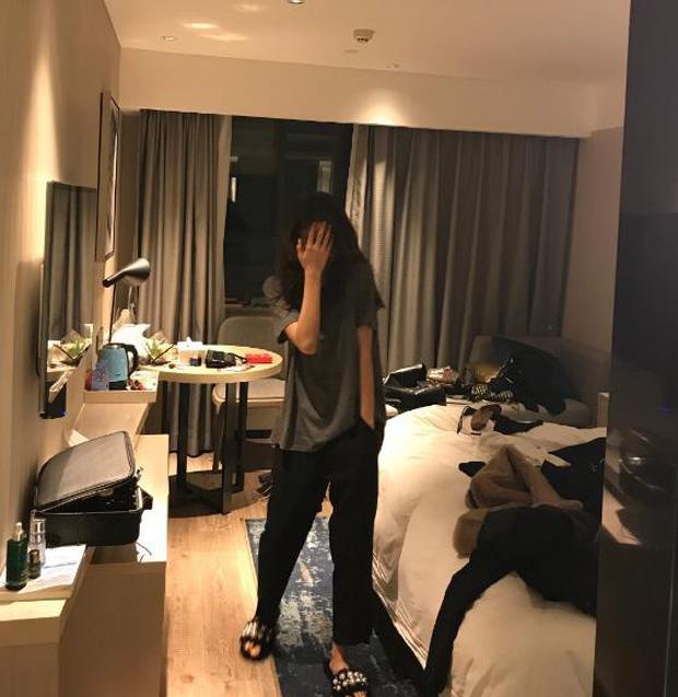 Ngán ngẩm gái đẹp để lộ nơi ở bừa bộn như bãi rác-3