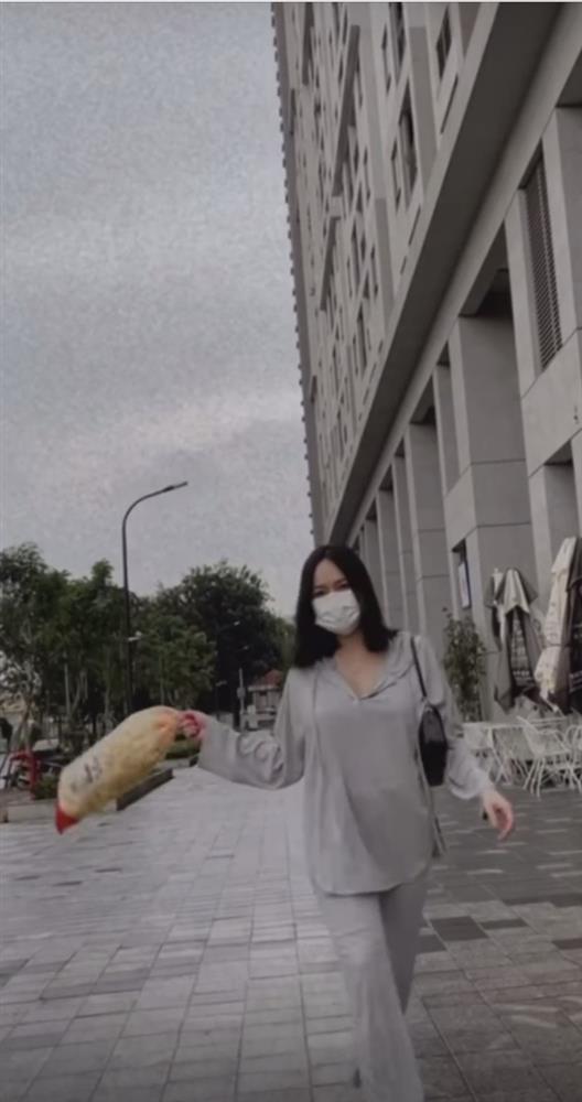 Diệu Nhi lần đầu khoe cận eo thon sau tin bí mật sinh con-4