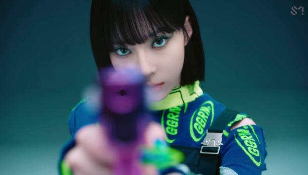 Karina đấm vỡ màn hình, kéo aespa đánh trận trong teaser MV mới-2