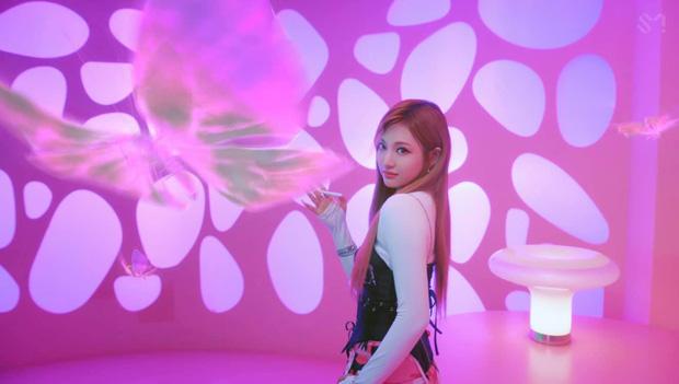 Karina đấm vỡ màn hình, kéo aespa đánh trận trong teaser MV mới-4